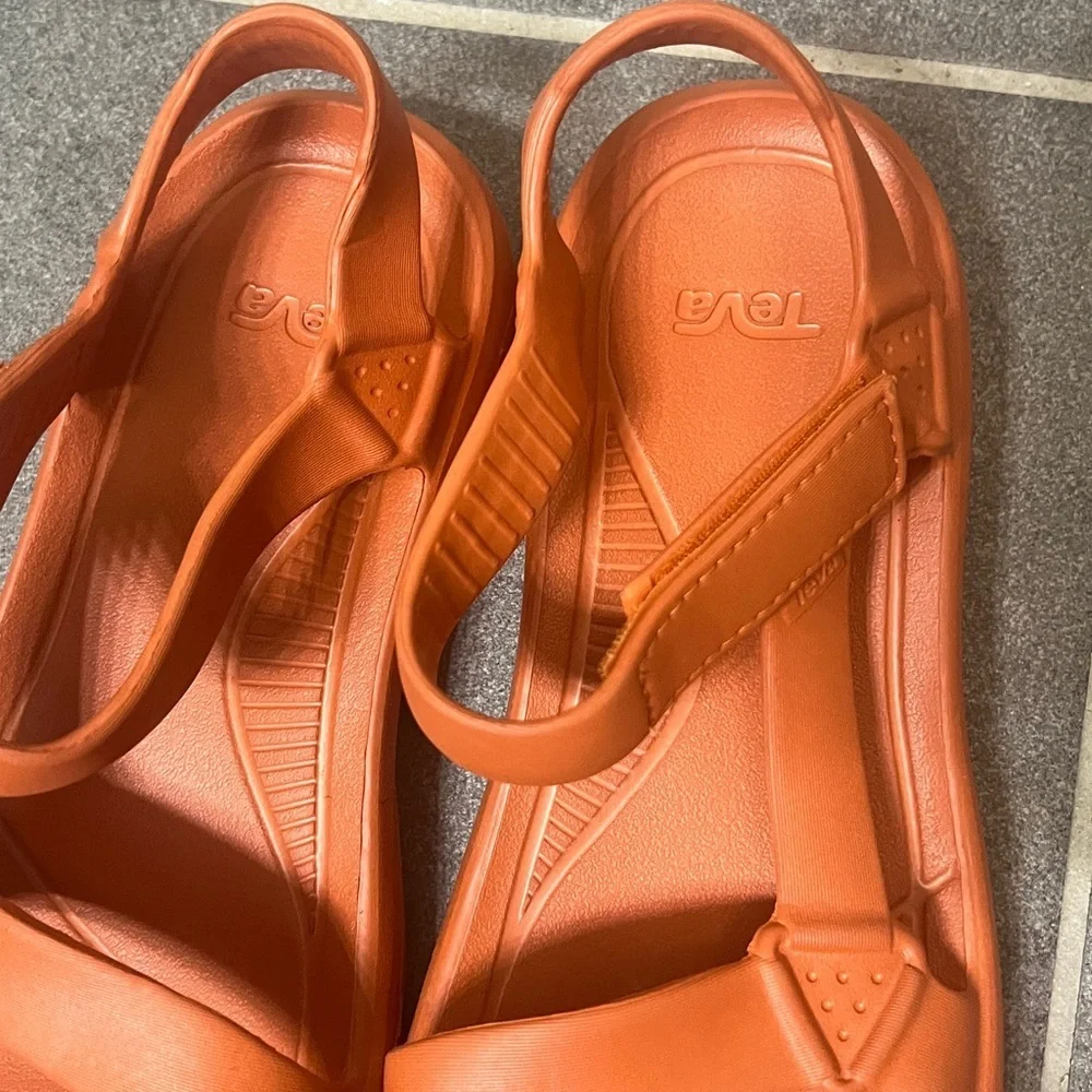 Teva Hurricane Drift Orange Sandal Strap Shoes Men’s Size 11 beach hiking trails
